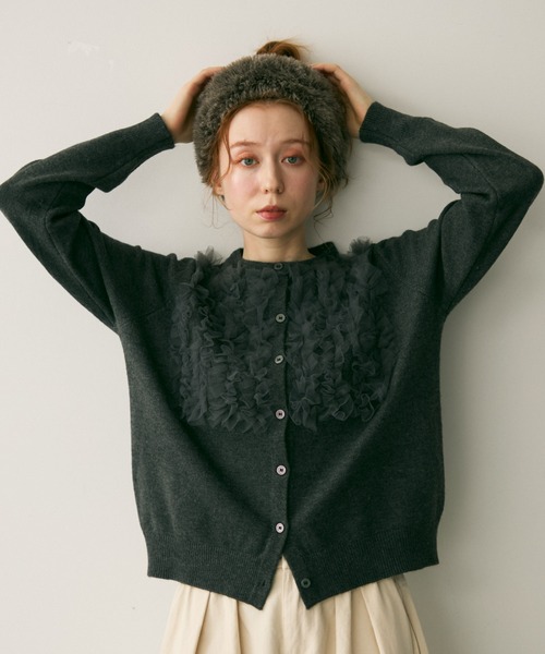 Crisp（クリスプ）の「チュールフリルニットカーディガン（カーディガン/ボレロ・レディース・ホワイト・FREE）」の11枚目の写真