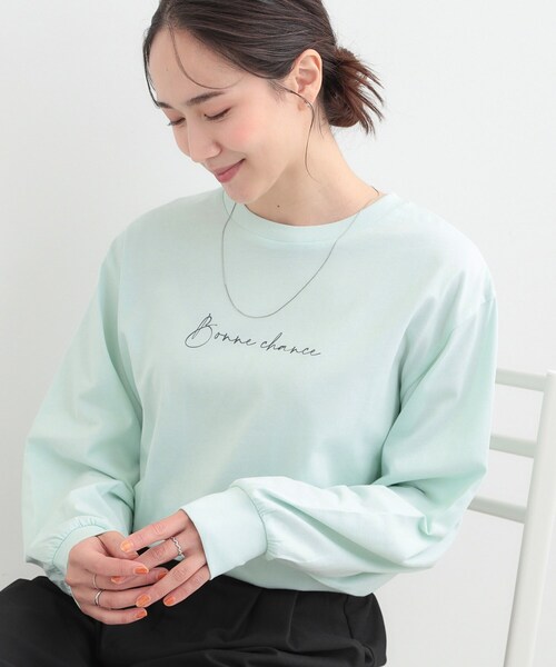 SHOO・LA・RUE（シューラルー）の「【綿100％/S-LL/プチプラ】選べる3柄 プリントアソートロンT（Tシャツ/カットソー・レディース・グリーン系3/ライトイエロー系2/チャコール/ベージュ系その他3/ホワイト系2/ホワイト系1・04/03/02/01）」の5枚目の写真