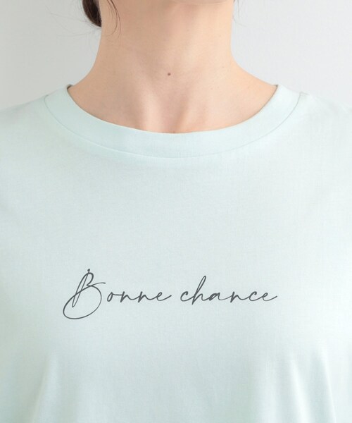 SHOO・LA・RUE（シューラルー）の「【綿100％/S-LL/プチプラ】選べる3柄 プリントアソートロンT（Tシャツ/カットソー・レディース・グリーン系3/ライトイエロー系2/チャコール/ベージュ系その他3/ホワイト系2/ホワイト系1・04/03/02/01）」の14枚目の写真