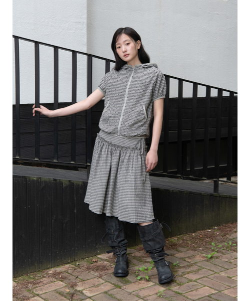 OAFISH(オアフィッシュ)の「RIBBON FRILL WRAP SKIRT, BROWN(スカート・レディース・その他・ONE SIZE)」の4枚目の写真