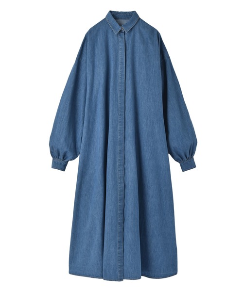 AKTE（アクテ）の「デニムロングシャツワンピース（シャツワンピース・レディース・ライトブルー/ブルー・TALL/FREE）」の13枚目の写真