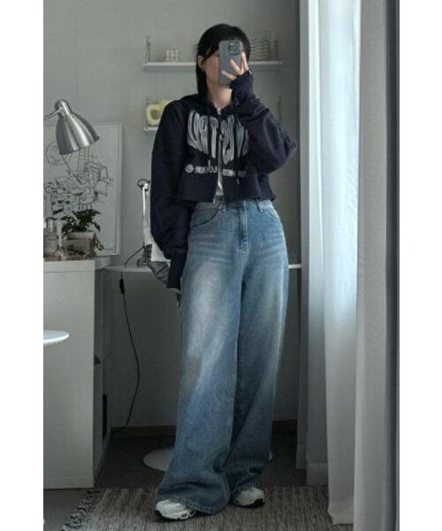 LUVISTRUE(ラヴイズトゥルー)の「CH 2-WAY CROP HOOD ZIP UP(NAVY)(パーカー・レディース・その他・FREE)」の3枚目の写真