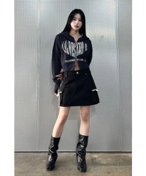 LUVISTRUE(ラヴイズトゥルー)の「CH 2-WAY CROP HOOD ZIP UP(NAVY)(パーカー・レディース・その他・FREE)」の6枚目の写真