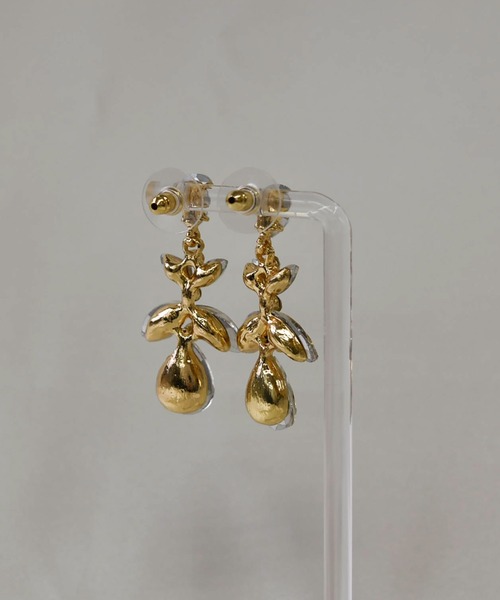 LA MUe(ラミュー)の「【LA MUe】ニッケルフリー ビジューロングピアス(ピアス(両耳用)・レディース・シルバー/ゴールド・FREE)」の11枚目の写真