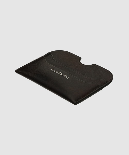 Acne Studios(アクネストゥディオズ)の「FN-UX-SLGS000287(カードケース・レディース・ダークブラウン・ONE SIZE)」の3枚目の写真