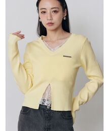 MURUA（ムルーア）の「レースレイヤードVネックニット（ニット/セーター）」