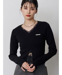 MURUA（ムルーア）の「レースレイヤードVネックニット（ニット/セーター）」