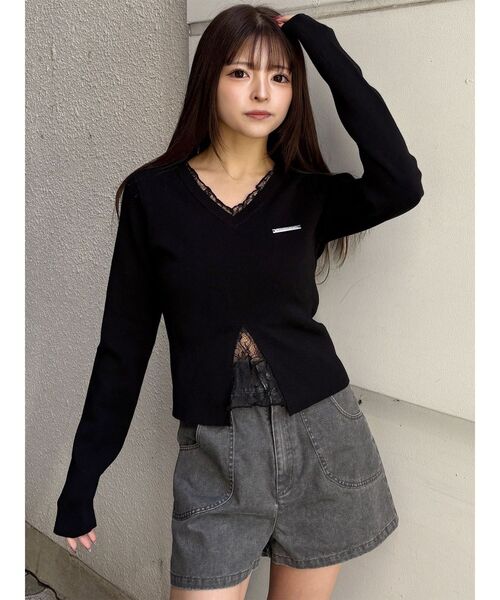 MURUA（ムルーア）の「レースレイヤードVネックニット（ニット/セーター・レディース・グレー/イエロー/ブラック・FREE）」の12枚目の写真