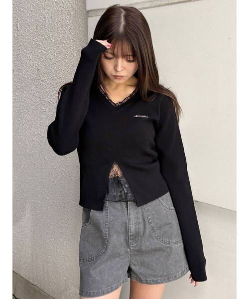 MURUA（ムルーア）の「レースレイヤードVネックニット（ニット/セーター・レディース・グレー/イエロー/ブラック・FREE）」の13枚目の写真