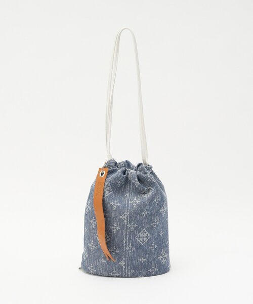 russet（ラシット）の「デニムジャガード3WAY巾着バッグ（ショルダーバッグ・レディース・インディゴブルー・FREE）」の2枚目の写真