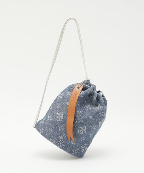 russet（ラシット）の「デニムジャガード3WAY巾着バッグ（ショルダーバッグ・レディース・インディゴブルー・FREE）」の8枚目の写真