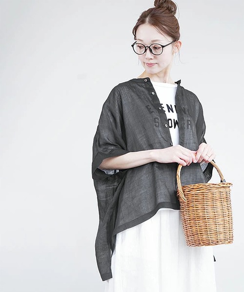 solamonat poche(ソラモナポッシェ)の「ラミーワイドシャツ(シャツ/ブラウス・レディース・ラベンダー/ブラック/ライトオリーブ/ライトグレー/ライトブルー/ホワイト/ベージュ・2)」の8枚目の写真