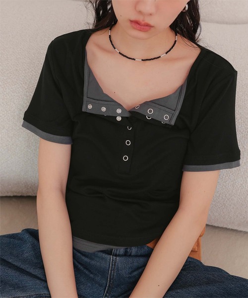 miette(ミエット)の「レイヤード風ヘンリーネック半袖トップス(Tシャツ/カットソー・レディース・レッド/オートミール/グレー/ブラック・L/M/S)」の5枚目の写真