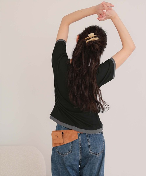 miette(ミエット)の「レイヤード風ヘンリーネック半袖トップス(Tシャツ/カットソー・レディース・レッド/オートミール/グレー/ブラック・L/M/S)」の6枚目の写真
