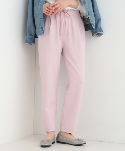 SHOO・LA・RUE(シューラルー)の「【SS-LL/洗濯後しわになりにくい】スマートに見えるイージーテーパードパンツ(その他パンツ・レディース・ブラック/ライトベージュ/ベビーピンク/グリーン/ネイビー・10/03/04/02/01)」の5枚目の写真