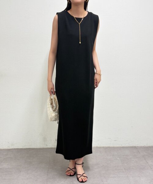 LOUNGEDRESS(ラウンジドレス)の「【@iristagramuuコラボ】ショルダータックワンピース(ワンピース・レディース・ブラック・MEDIUM/SMALL/X-SMALL)」の10枚目の写真