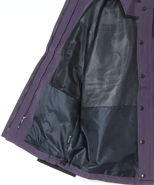 THE NORTH FACE(ザノースフェイス)の「ザ ノース フェイス THE NORTH FACE Mountain Light Jacket マウンテンライトジャケット(マウンテンパーカー・メンズ・ダークパープル・S/L/LL/M)」の3枚目の写真