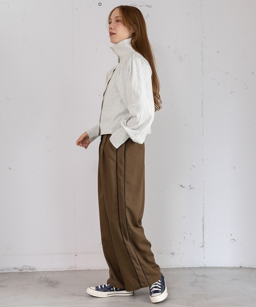 POU DOU DOU（プードゥドゥ）の「パフスリーブカーディガントップス（Tシャツ/カットソー・レディース・グリーン/オートミール/ブラック・3）」の6枚目の写真