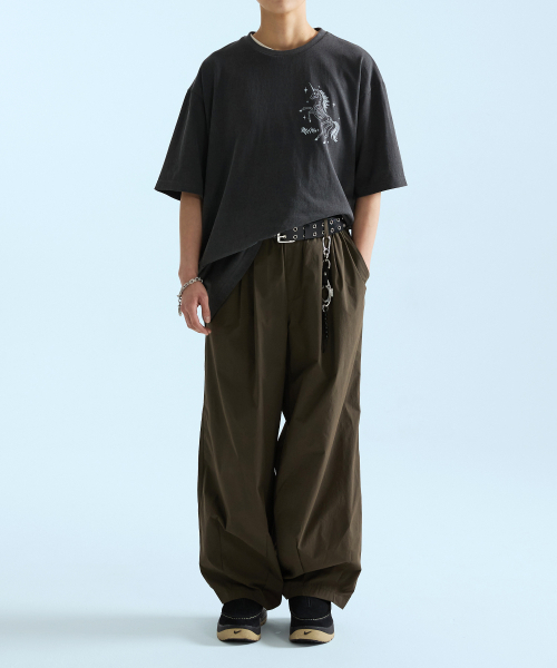 KRUXH(クルクス)の「ユニコーンピグメントTシャツチャコール(Tシャツ/カットソー・レディース・その他・1/2)」の3枚目の写真
