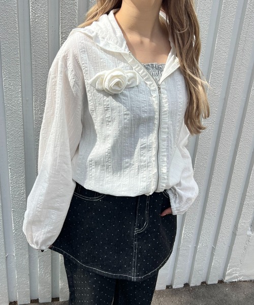 WC（ダブル シー）の「ローズモチーフシアーパーカー（パーカー・レディース・サックスブルー/ホワイト・FREE）」の5枚目の写真