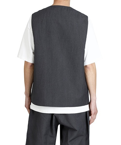 GOLD（ゴールド）の「GOLD / ゴールド：LINEN / WOOL TROPICAL CREW NECK VEST：26A-GL15864[MUS]（ベスト・メンズ・グレー・M/S）」の8枚目の写真