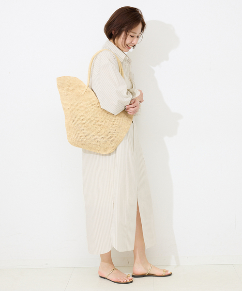 SLOBE IENA（スローブイエナ）の「ファインブロードEXロングシャツワンピース（シャツワンピース・レディース・サックスブルー/アイボリー・FREE）」の3枚目の写真