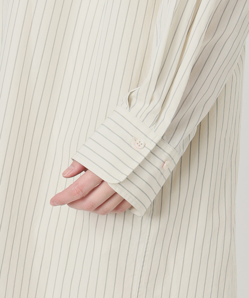 SLOBE IENA（スローブイエナ）の「ファインブロードEXロングシャツワンピース（シャツワンピース・レディース・サックスブルー/アイボリー・FREE）」の18枚目の写真