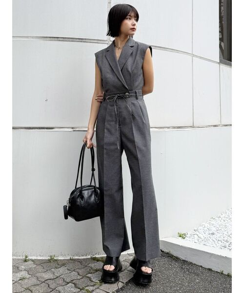 MURUA（ムルーア）の「メッシュロンパース（つなぎ/オールインワン・レディース・ブラウン/グレー/ブラック・1/2）」の10枚目の写真