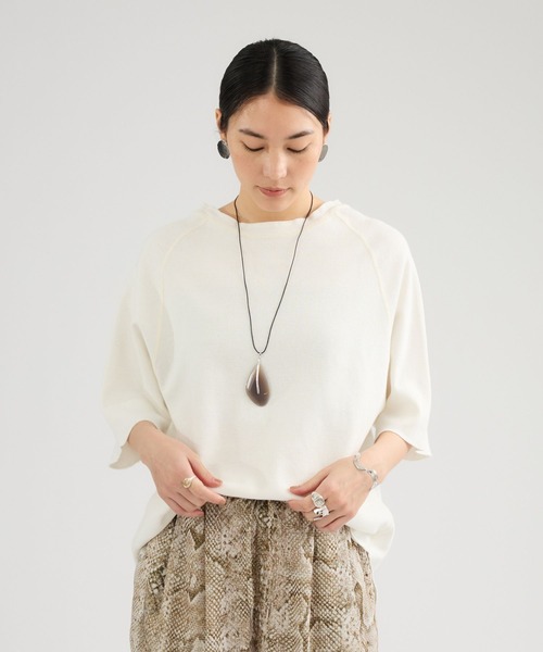 Chaos（カオス）の「Chaos(カオス)/ ◇REMI RELIEF◇別注ラグランヘンリーTシャツ（Tシャツ/カットソー・レディース・スミクロ/ホワイト・FREE）」の3枚目の写真