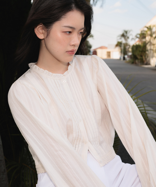 DEHEVE（デヘヴェ）の「Round Neck Frill Blouse [Butter]（シャツ/ブラウス・レディース・ライトイエロー・FREE）」の7枚目の写真