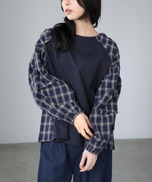 itto...(イット)の「チェック柄タック袖プルオーバー(Tシャツ/カットソー・レディース・オフホワイト/ブラック/ネイビー・FREE)」の3枚目の写真