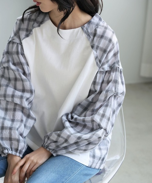 itto...(イット)の「チェック柄タック袖プルオーバー(Tシャツ/カットソー・レディース・オフホワイト/ブラック/ネイビー・FREE)」の5枚目の写真