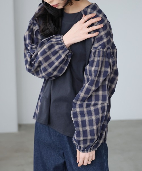 itto...(イット)の「チェック柄タック袖プルオーバー(Tシャツ/カットソー・レディース・オフホワイト/ブラック/ネイビー・FREE)」の10枚目の写真