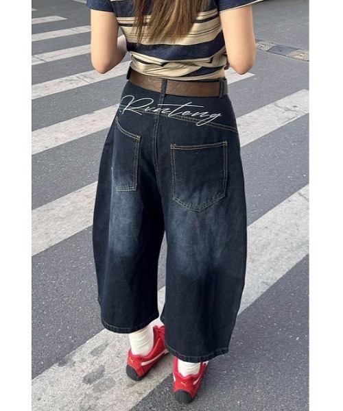 SHEENA(シーナ)の「バック刺繍ロゴデニムワイドハーフパンツ(デニムパンツ・レディース・インディゴブルー・S/M/L)」の9枚目の写真