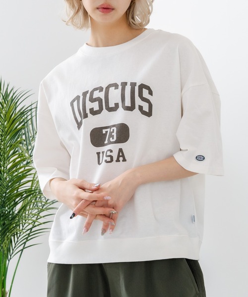DISCUS(ディスカス)の「【DISCUS/ディスカス】【トレンドのカレッジロゴ】DISCUS ヘビーウェイトTシャツ / ルーズシルエット / 古着MIX(Tシャツ/カットソー・レディース・オフホワイト/ブルー/杢グレー/クリアブルー/ブラック/レッド・LARGE/MEDIUM)」の3枚目の写真