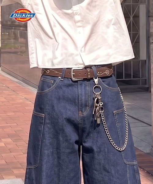 Dickies(ディッキーズ)の「【Dickies/ディッキーズ】フラワースタッズPU合皮ベルト/ウエスタンデザイン(ベルト・メンズ・ブラック/ブラウン・ONESIZE)」の2枚目の写真