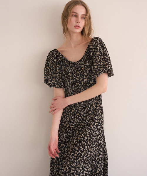 MIELI INVARIANT(ミエリインヴァリアント)の「ANNETTE Floral Puff Dress(ワンピース・レディース・ブラウン系その他/ブラック系その他・FREE)」の6枚目の写真