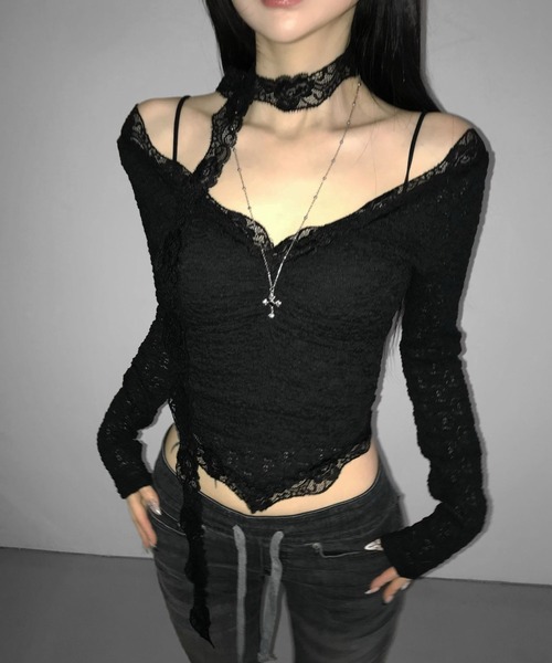 THEAIRTOWN(ジエアタウン)の「daisy slimmer scarf top(Tシャツ/カットソー・レディース・ブラック/ホワイト/ピンク・FREE)」の2枚目の写真