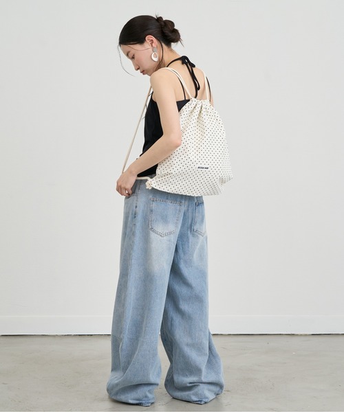NUJOH(ヌゾ)の「Dot Drawstring Purse Bag / ドットドローストリング巾着バッグ(バックパック/リュック・レディース・ホワイト/ブラック・FREE)」の10枚目の写真