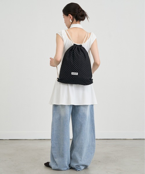 NUJOH(ヌゾ)の「Dot Drawstring Purse Bag / ドットドローストリング巾着バッグ(バックパック/リュック・レディース・ホワイト/ブラック・FREE)」の19枚目の写真