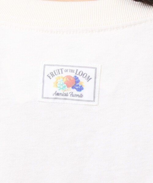 FRUIT OF THE LOOM(フルーツオブザルーム)の「【FRUIT OF THE LOOM/フルーツ・オブ・ザ・ルーム】FRUITロゴTシャツ/半袖/スラブ天竺【WEB限定】(Tシャツ/カットソー・メンズ・チャコールグレー/アイボリー/サックスブルー・L/M)」の14枚目の写真