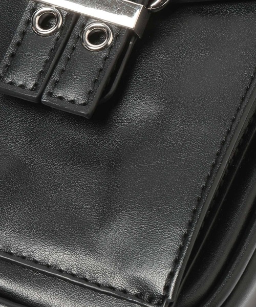 HARE（ハレ）の「ベルトデザインミニショルダーバッグ(HARE)（ショルダーバッグ・レディース・シルバー/ブラック・FREE）」の22枚目の写真