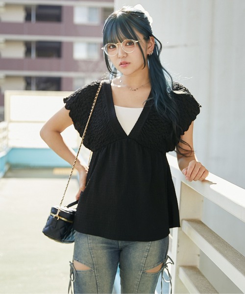 GORGE(ゴージ)の「《シャーリング・フリル》チュニック/フェミニン×カジュアル/春夏/全3色(チュニック・レディース・ブラック系/ブラック/ホワイト系・F)」の6枚目の写真