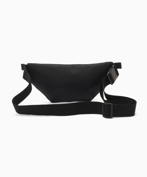 Cote&Ciel（コートエシエル）の「COTE&CIEL ISARAU XSSATELITE（ボディバッグ/ウエストポーチ・メンズ・ブラック・FREE）」の7枚目の写真