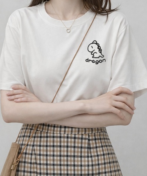 SallyLunn(サリーラン)の「【デイリーに活躍】ワンポイントプリントTシャツ(Tシャツ/カットソー・レディース・ホワイト系その他2/ホワイト系その他・MEDIUM/LARGE)」の4枚目の写真