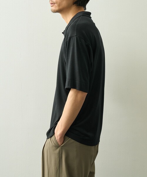 WRAPINKNOT(ラッピンノット)の「【WRAPINKNOT/ラッピンノット】S/S Polo-shirt(ポロシャツ・メンズ・ブラック・2/3)」の3枚目の写真