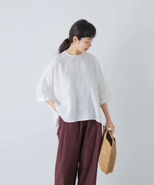 かぐれ(カグレ)の「リネンクルーネック半袖シャツ(シャツ/ブラウス・レディース・オフホワイト/ブラック/ロイヤルブルー・FREE)」の16枚目の写真
