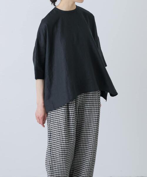 かぐれ(カグレ)の「リネンクルーネック半袖シャツ(シャツ/ブラウス・レディース・オフホワイト/ブラック/ロイヤルブルー・FREE)」の4枚目の写真
