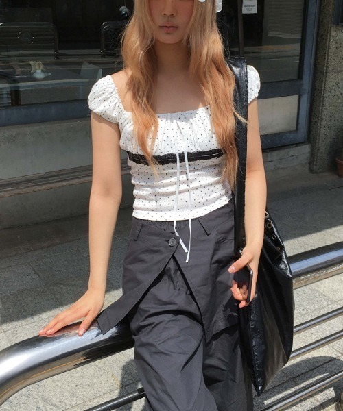 VIVID LADY(ビビッドレディー)の「ドット レース リボン クロップドトップス 半袖(Tシャツ/カットソー・レディース・ブラック/アイボリー/グレー・FREE)」の4枚目の写真