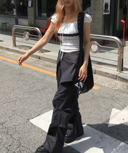VIVID LADY(ビビッドレディー)の「ドット レース リボン クロップドトップス 半袖(Tシャツ/カットソー・レディース・ブラック/アイボリー/グレー・FREE)」の9枚目の写真